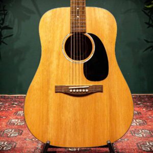 eastman pch1 d: d solid spruce/ lam sapele