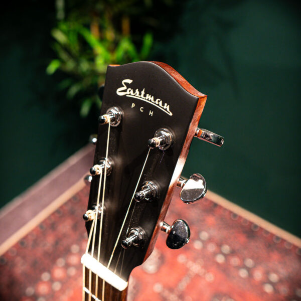 eastman pch1 d solid spruce/ sapelle