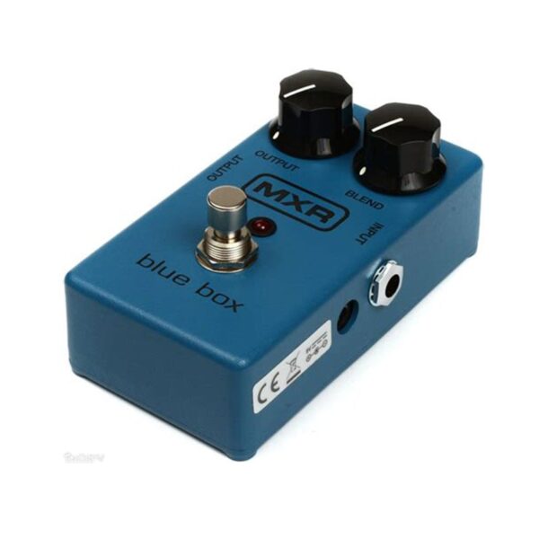 Image of MXR-Blue-Box-Pedal-01-min
