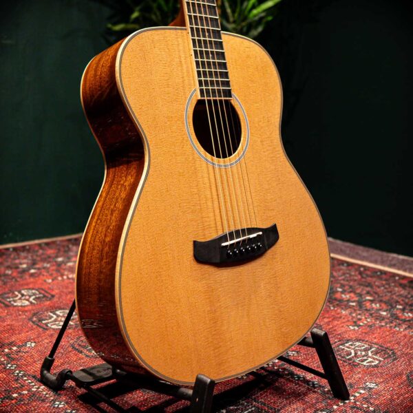tanglewood dbtfpglh folk acoustic guitar