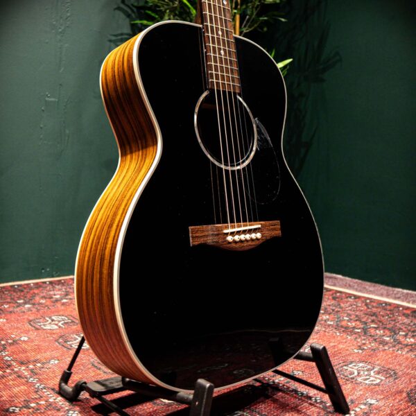 eastman pch2 om bk rw lam b/s om solid top