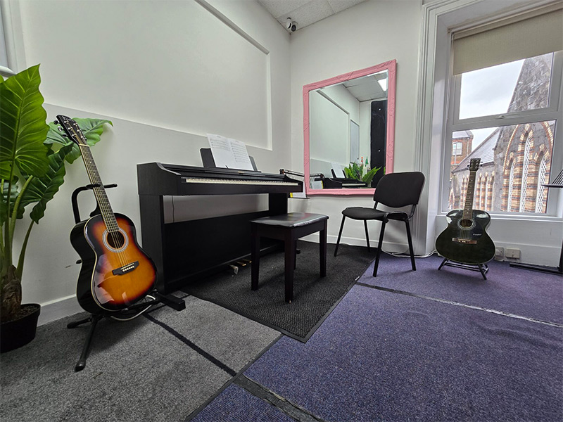 jam music lessons studio naas 800px 001