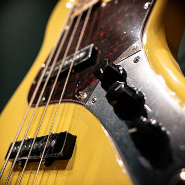 jet guitars jjb 300 vintage yellow