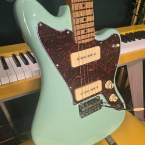 jet guitars jj 300 sea foam green / roasted maple