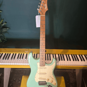 jet guitars js 300 sea foam green / roasted maple