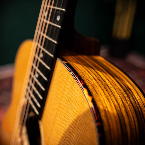 eastman act2ge deluxe